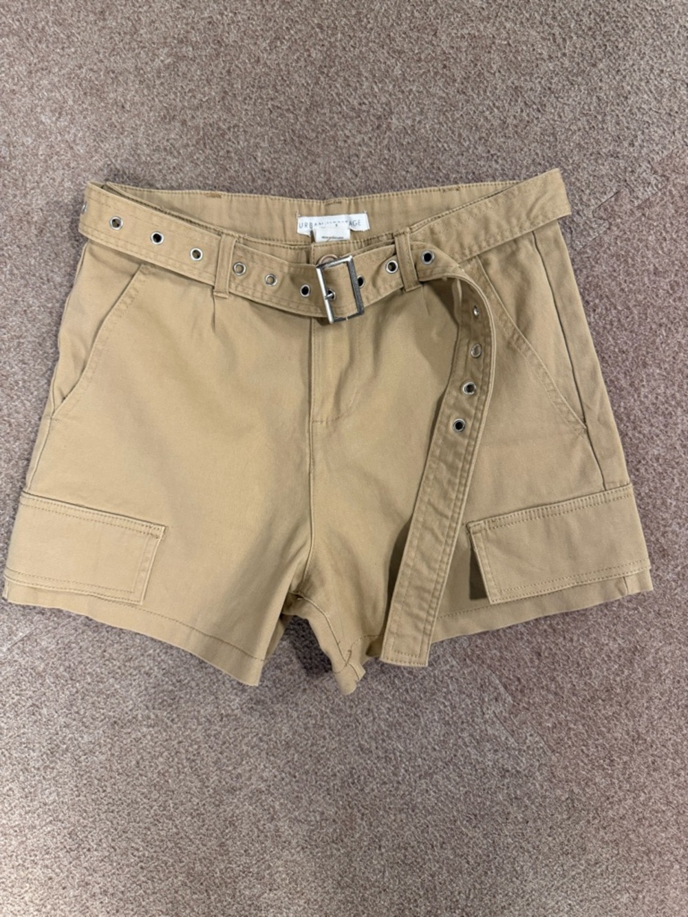 Urban Heritage Belted Cargo Shorts